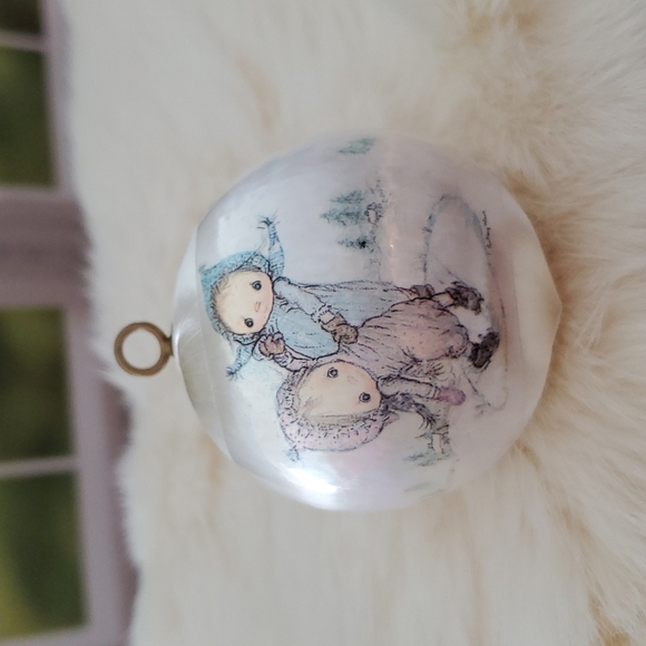 BETSEY CLARK Hallmark Set of 2 Christmas ornaments dated 1975 Keepsake - Picture 6 of 9